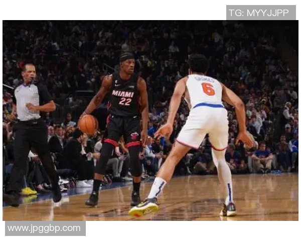 2013年4月3日尼克斯与热火的激烈对决回顾与精彩瞬间分析 2013年4月3日尼克斯与热火的激烈对决回顾与精彩瞬间分析