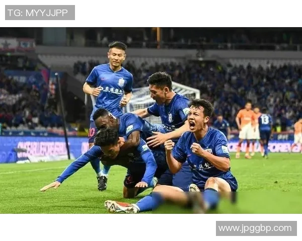 2018年上港对阵申花精彩直播回顾与赛后分析 2018年上港对阵申花精彩直播回顾与赛后分析