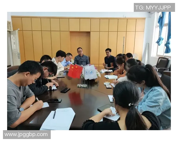 李晓旭的奋斗历程与人生哲学探索：从平凡到卓越的成长之路