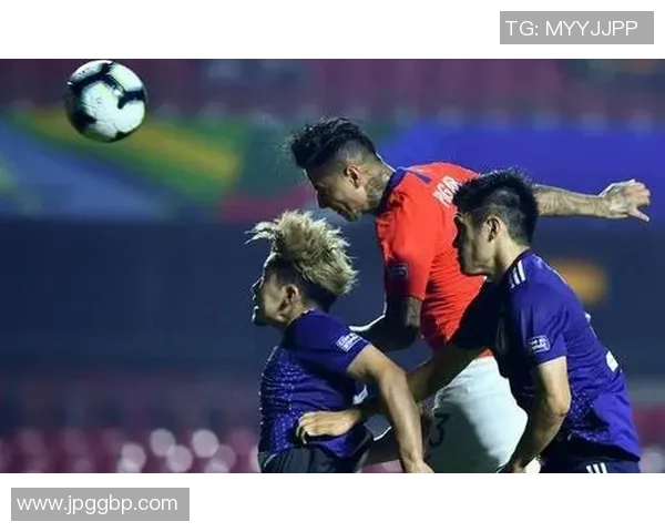 美国与巴拿马在美洲杯的激烈对决引发球迷热议与期待